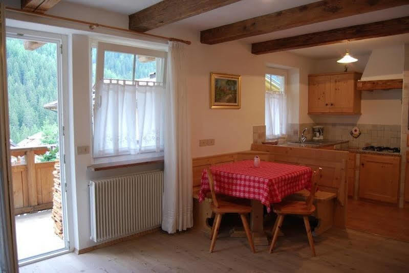 Appartamenti Chalet Orchidea Canazei Dış mekan fotoğraf